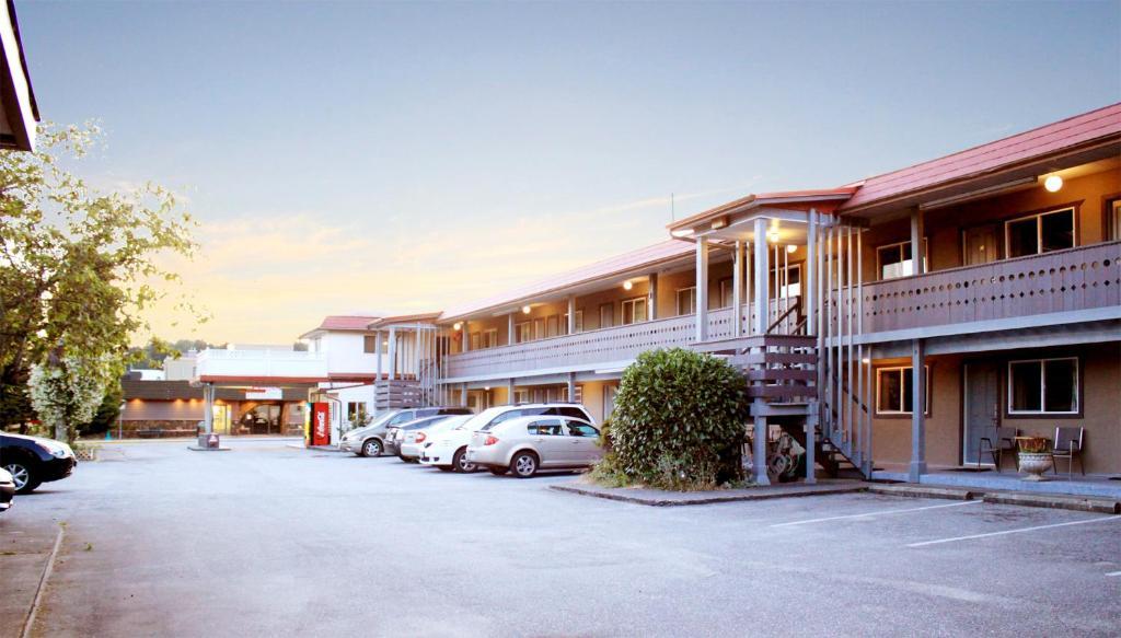 Cozy Court Motel Sechelt Buitenkant foto